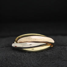 Lade das Bild in den Galerie-Viewer, Cartier Trinity Tricolour 18KT Gold mit Cartier Box in Gr. 55
